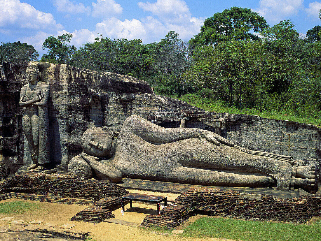 Gal Vihara